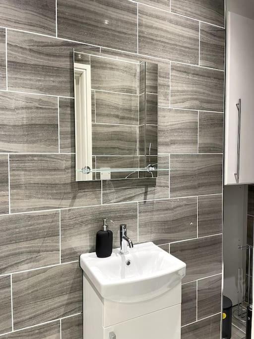 Apartamento The Hidden Gem *2-bed Apt*